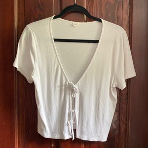 Aritzia Wilfred Free Only Tie Front T Shirt